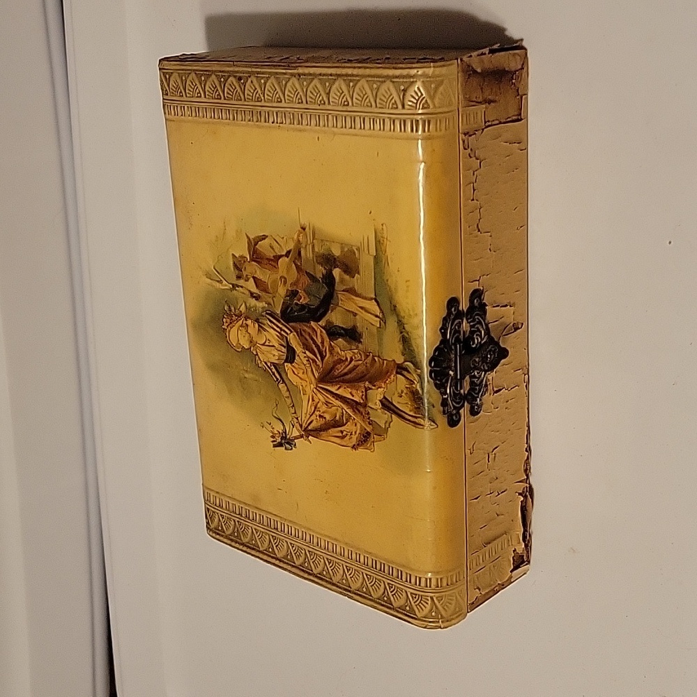 Vintage Celluloid? Jewelry or Hankerchief Box w Courting Couple Victorian